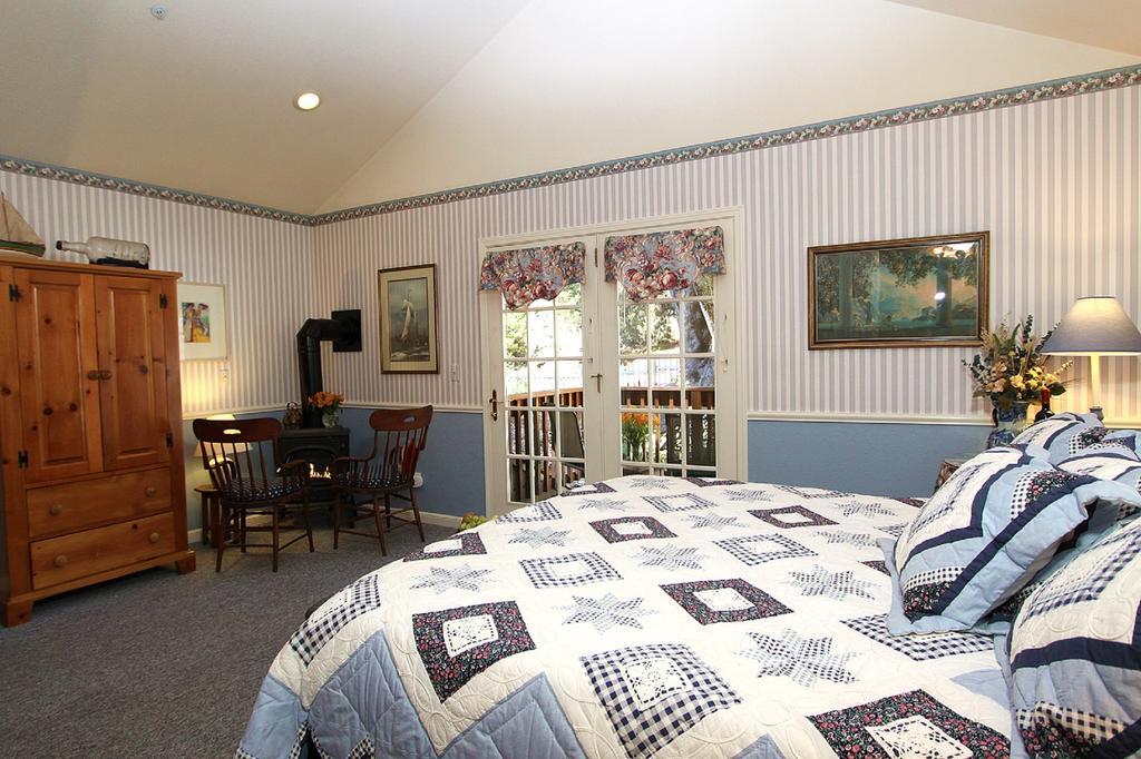 Mccaffrey House Bed And Breakfast Inn Twain Harte Bagian luar foto